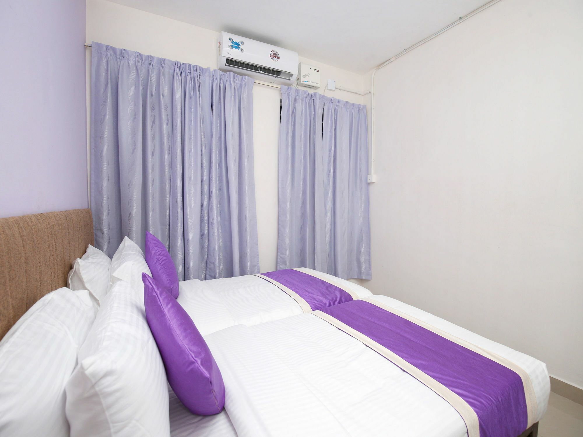 Oyo 9797 Hotel Vbee Plaza Thiruvananthapuram Kültér fotó