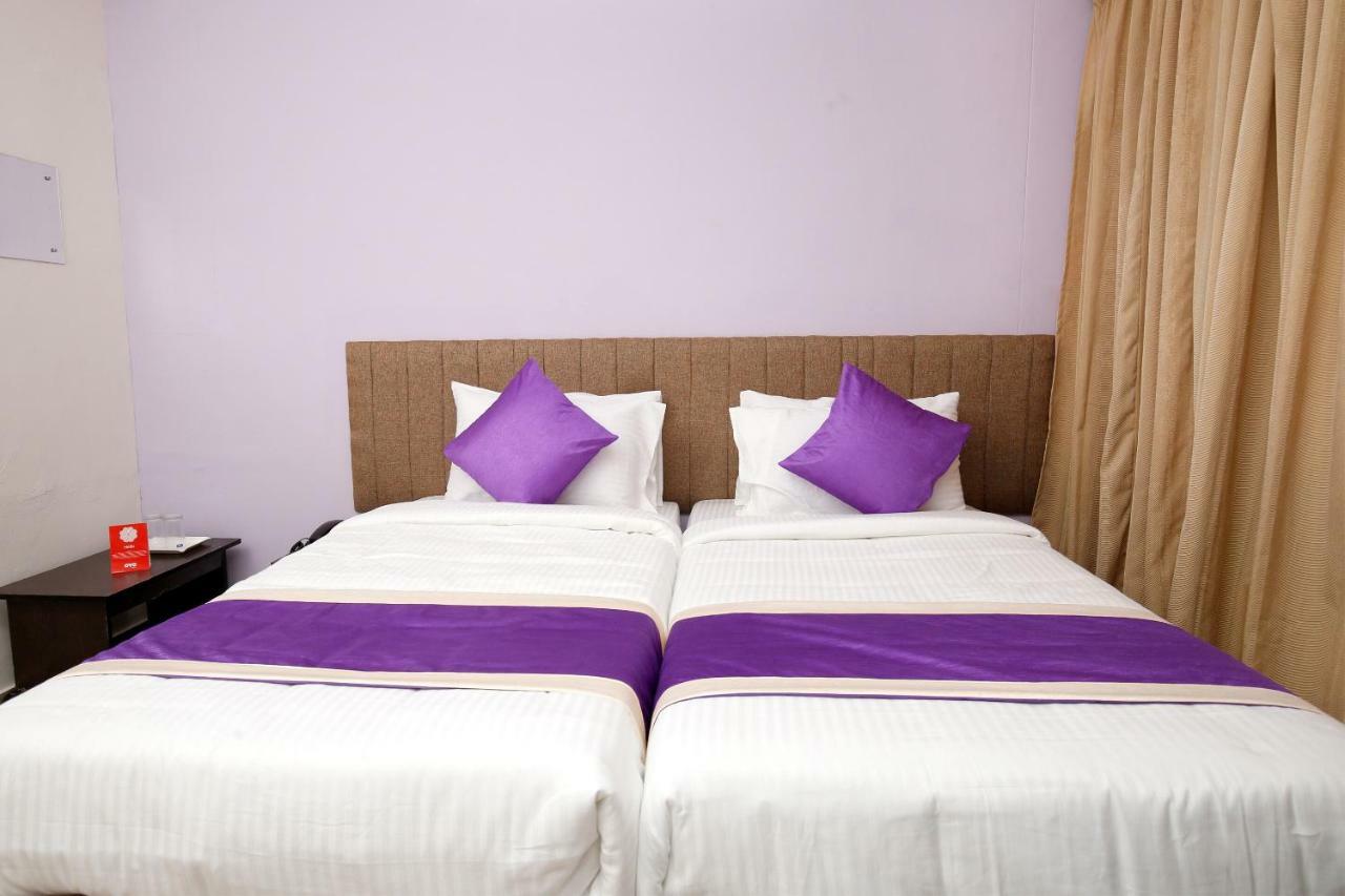 Oyo 9797 Hotel Vbee Plaza Thiruvananthapuram Kültér fotó