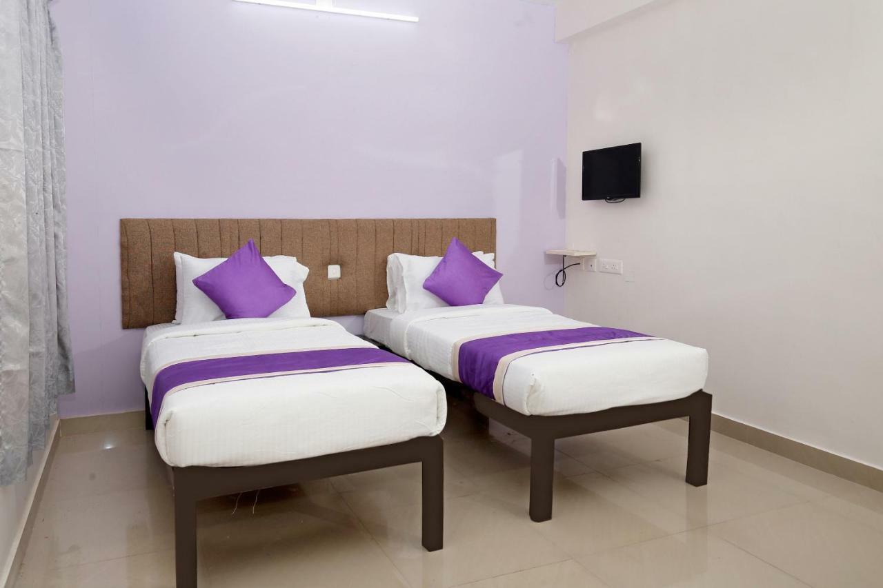 Oyo 9797 Hotel Vbee Plaza Thiruvananthapuram Kültér fotó